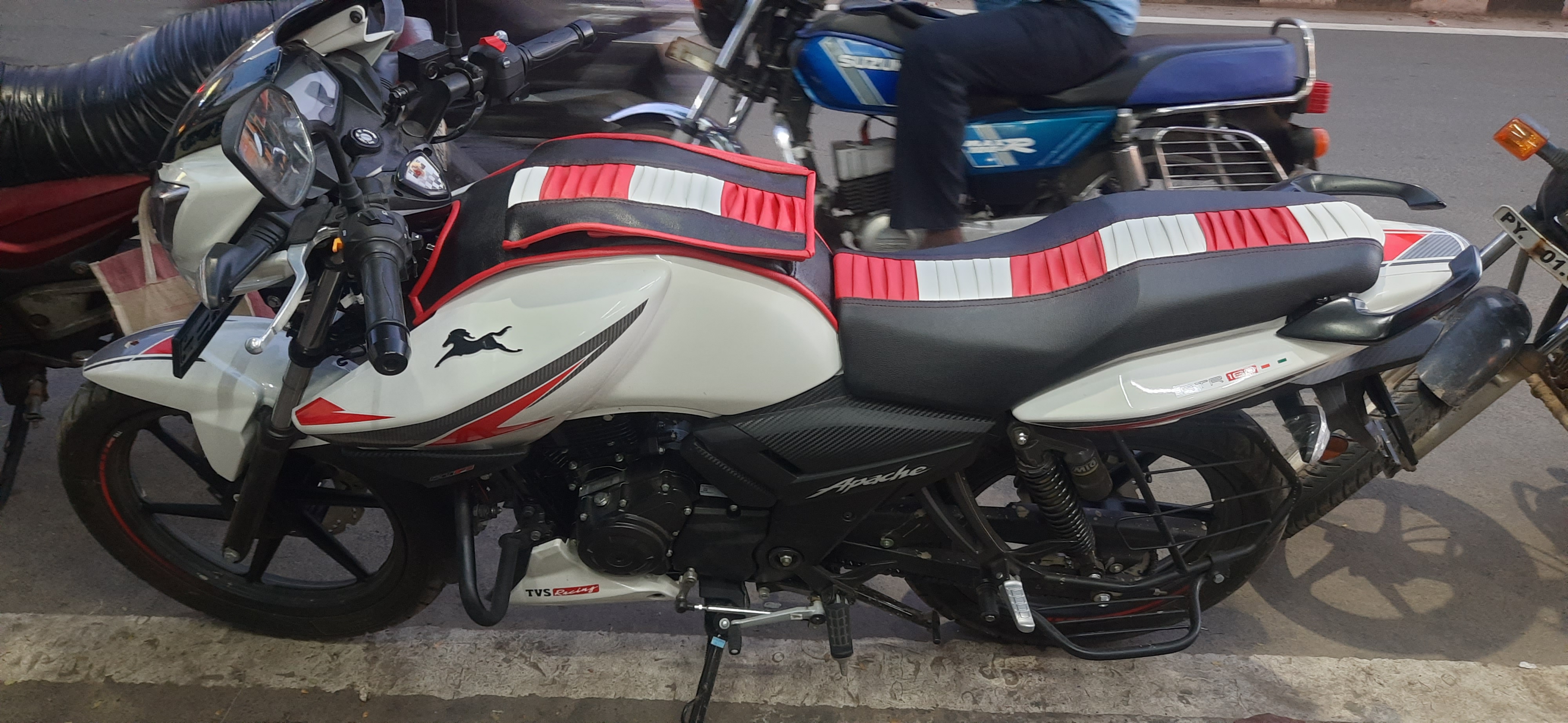 Craftsman stitching custom rexine seat cover